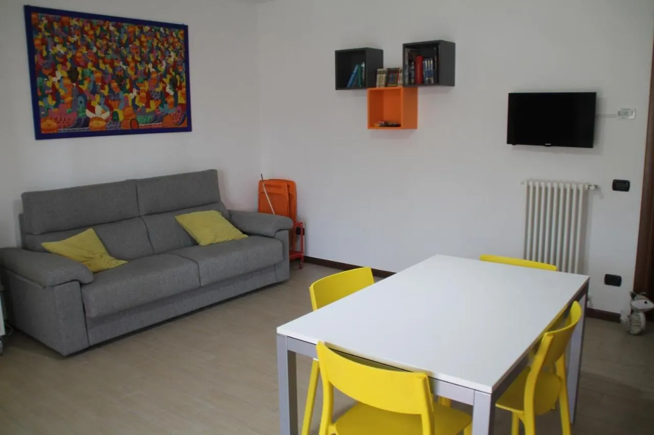 Casa Vacanze Da Riki Appartamento 1 Peschiera del Garda Appartement